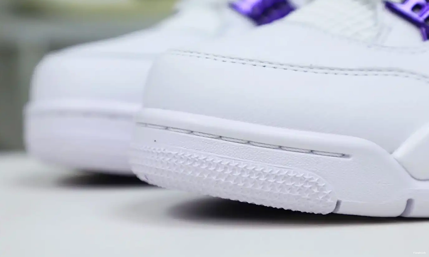 AIR 4 METALLIC JORDAN PURPLE 0510